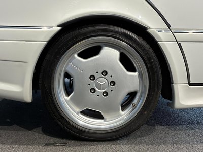 صورة 7 لـ 1995 Mercedes-BENZ C-CLASS AMG