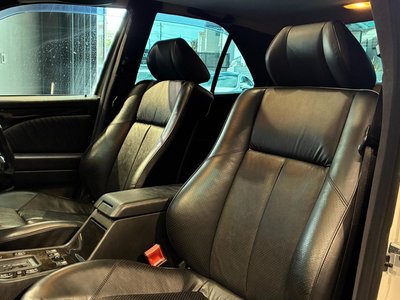 صورة 31 لـ 1995 Mercedes-BENZ C-CLASS AMG