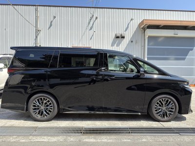 2025 Toyota VELLFIRE 照片 9