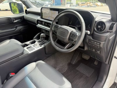 2025 Toyota LAND CRUISER 250 thumbnail 44
