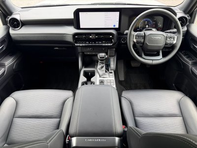 2025 Toyota LAND CRUISER 250 photo 2