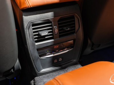 صورة 77 لـ 2021 BMW M4 CABRIOLET