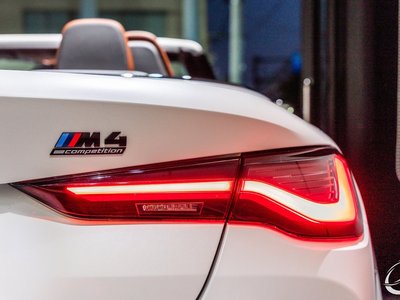 صورة 163 لـ 2021 BMW M4 CABRIOLET