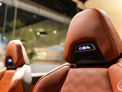صورة 138 لـ 2021 BMW M4 CABRIOLET