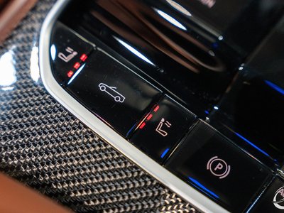 صورة 127 لـ 2021 BMW M4 CABRIOLET