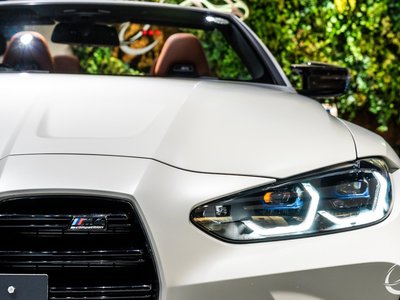 صورة 40 لـ 2021 BMW M4 CABRIOLET