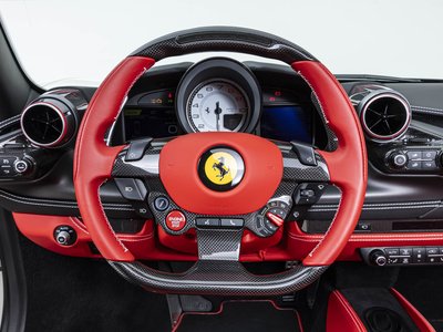 صورة 16 لـ 2023 Ferrari F8 SPIDER