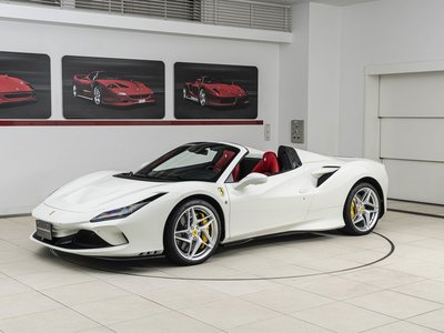 صورة 9 لـ 2023 Ferrari F8 SPIDER