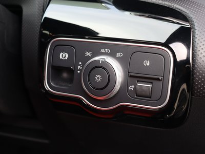2025 Mercedes-BENZ A-CLASS AMG — миниатюра 41