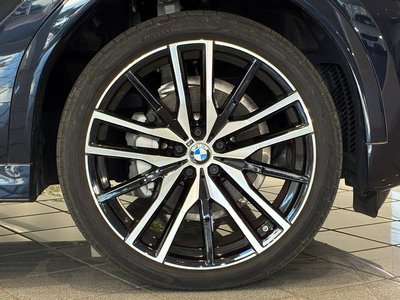 2024 BMW X6 thumbnail 43