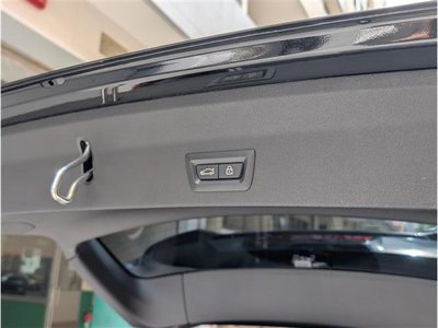 2021 BMW X3 M 缩略图 58