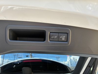 2023 Lexus RX — миниатюра 18