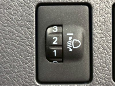 صورة 49 لـ 2024 Toyota LAND CRUISER 70