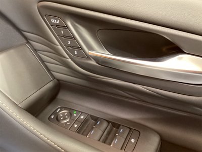 صورة 29 لـ 2025 Toyota ALPHARD