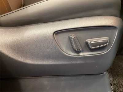 صورة 41 لـ 2025 Toyota ALPHARD