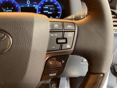 صورة 32 لـ 2025 Toyota ALPHARD