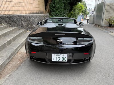 2018 Aston Martin V12 VANTAGE ROADSTER 照片 4