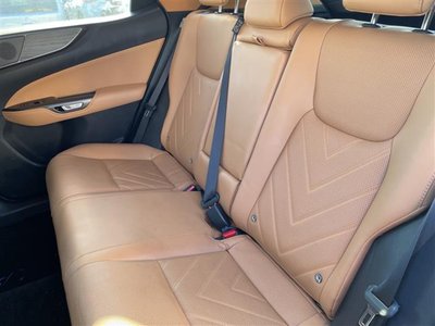 صورة مصغرة 31 لـ 2023 Lexus NX