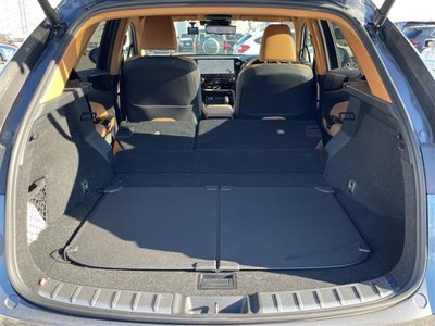 صورة مصغرة 34 لـ 2023 Lexus NX
