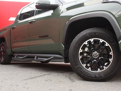 2022 Toyota TUNDRA thumbnail 100