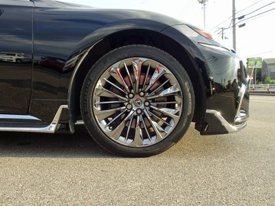 2017 Lexus LS — фото 22