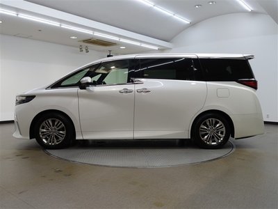 2025 Toyota ALPHARD — фото 7