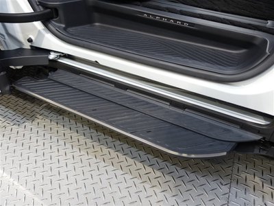 2025 Toyota ALPHARD — фото 32