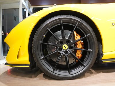 صورة مصغرة 17 لـ 2020 Ferrari 812 SUPERFAST
