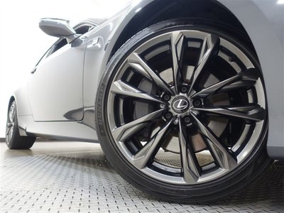 صورة 33 لـ 2023 Lexus RC