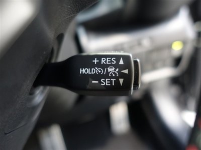 صورة 22 لـ 2023 Lexus RC