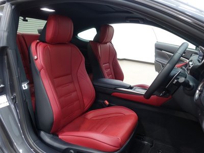 صورة 28 لـ 2023 Lexus RC
