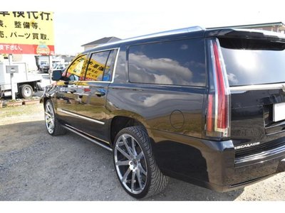 2015 Cadillac ESCALADE photo 7