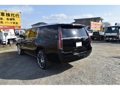 2015 Cadillac ESCALADE photo 6