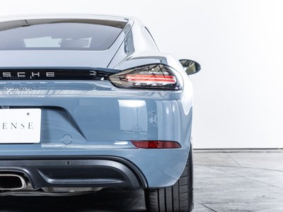 2018 Porsche 718 thumbnail 37