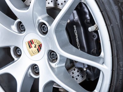 2018 Porsche 718 thumbnail 31