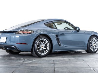 2018 Porsche 718 thumbnail 32