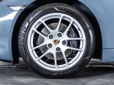 2018 Porsche 718 thumbnail 26