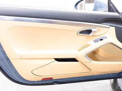 2018 Porsche 718 thumbnail 58
