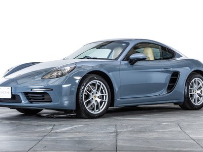 2018 Porsche 718 photo 9