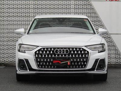 2024 AUDI A8 photo 2