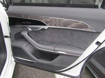 2024 AUDI A8 photo 13