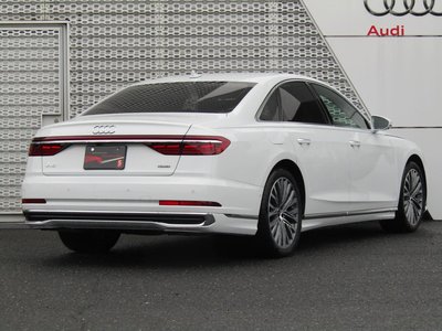 2024 AUDI A8 photo 4