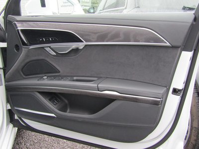 2024 AUDI A8 photo 11