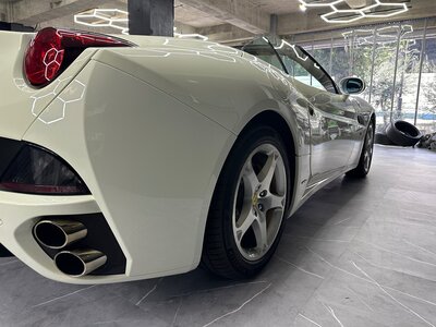 2009 Ferrari CALIFORNIA 照片 24