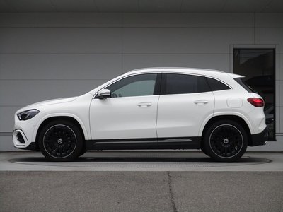2025 Mercedes-BENZ GLA photo 5