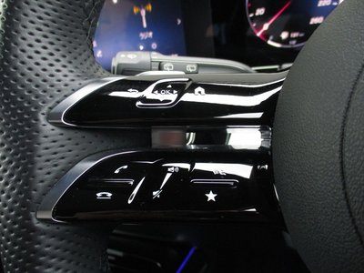 2025 Mercedes-BENZ GLA thumbnail 27