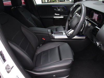 2025 Mercedes-BENZ GLA photo 11