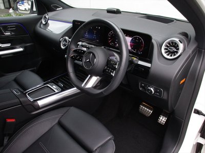 2025 Mercedes-BENZ GLA photo 10
