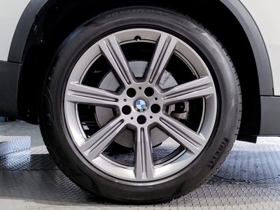 2022 BMW X5 thumbnail 19