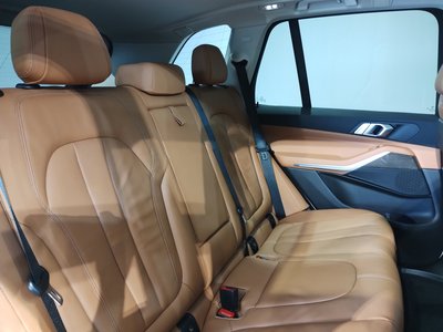 2022 BMW X5 thumbnail 26